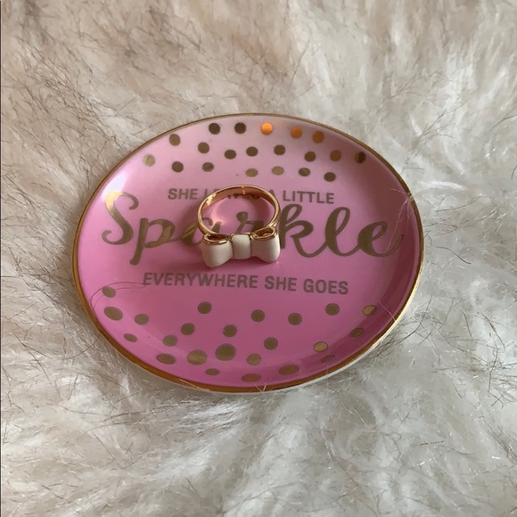 Kate Spade Ring - Picture 1 of 1